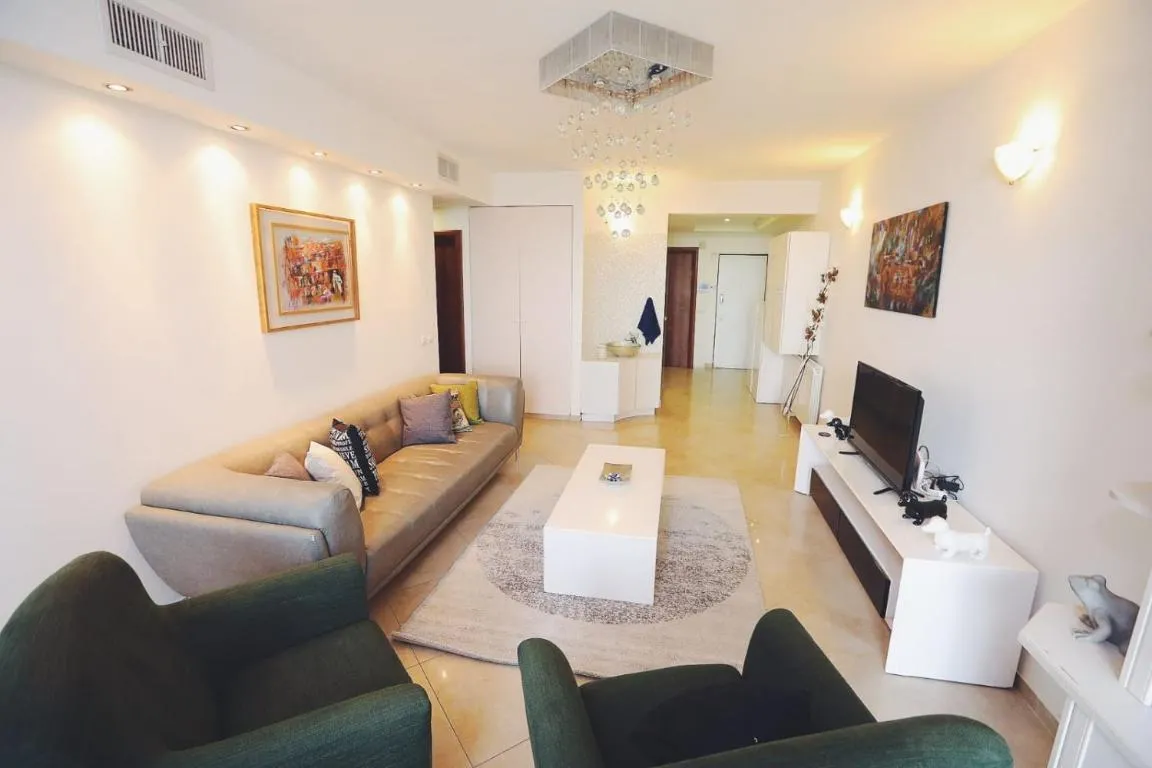 Image of Art Apartment In Mamila – Parking Best Location 2