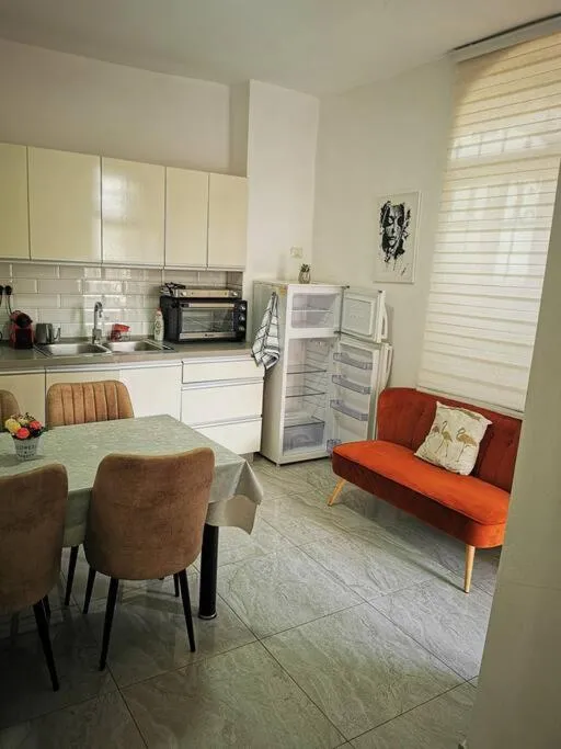 Image 5 of Beautiful apartment in the center ofJerusalem 4