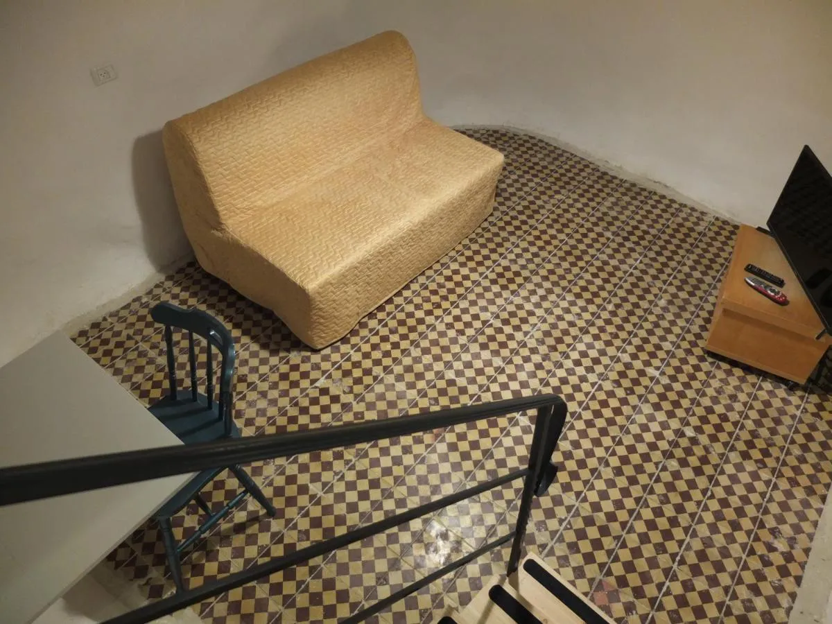 Image 3 of Central old stone Jerusalem apartment