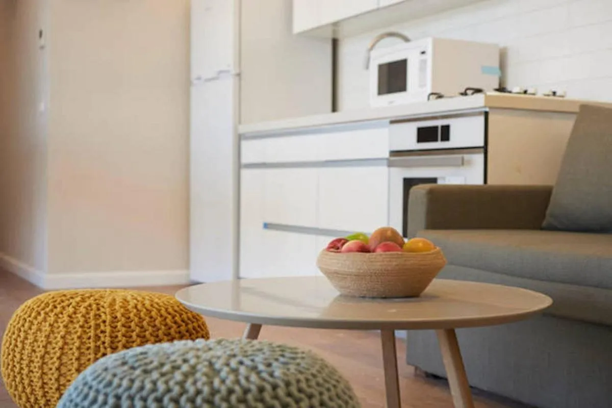 Image 4 of Chic & Quiet Apartments in City Center by FeelHome