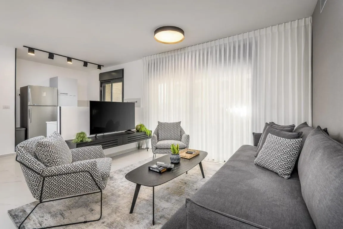 Image of Designed 2BDR&2Bth w Parking- mahne yehuda sea u jerusalem