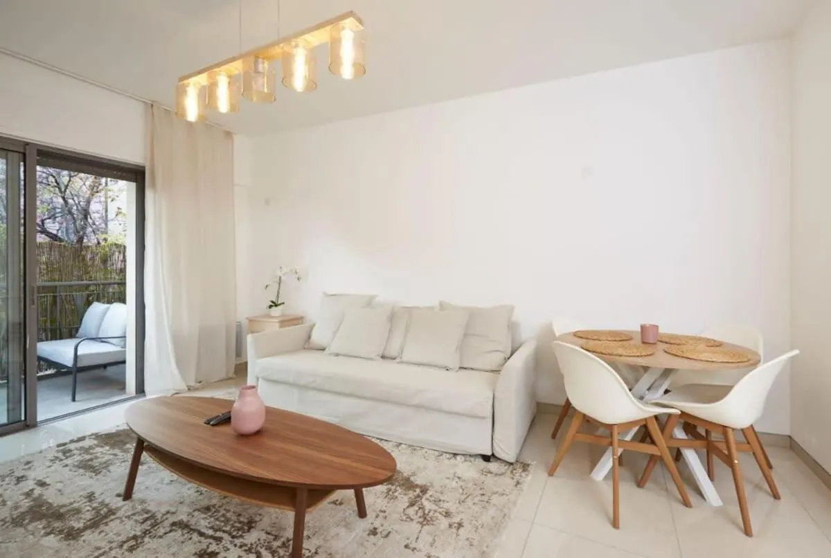 Image 2 of Gorgeous 1 Bedroom – Shirat Haneviim