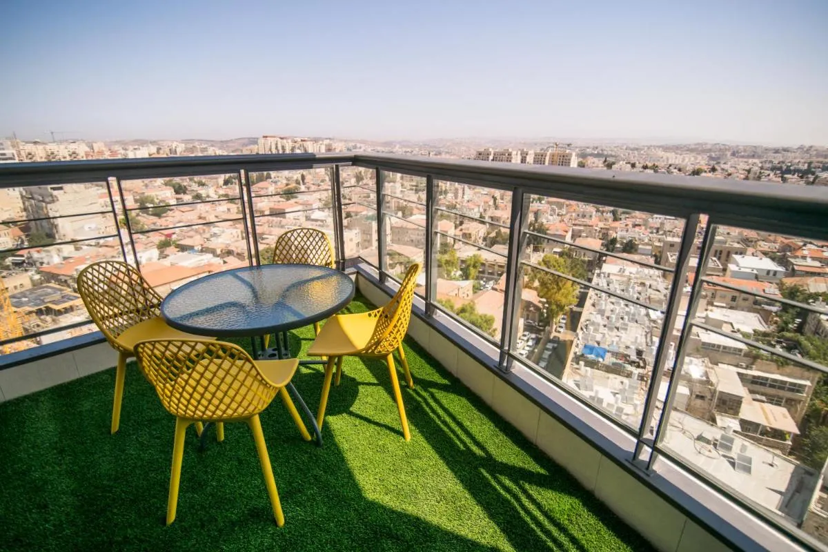 Image 5 of Gorgeous Design 3 BDR Appart – J Tower – Amazing View!