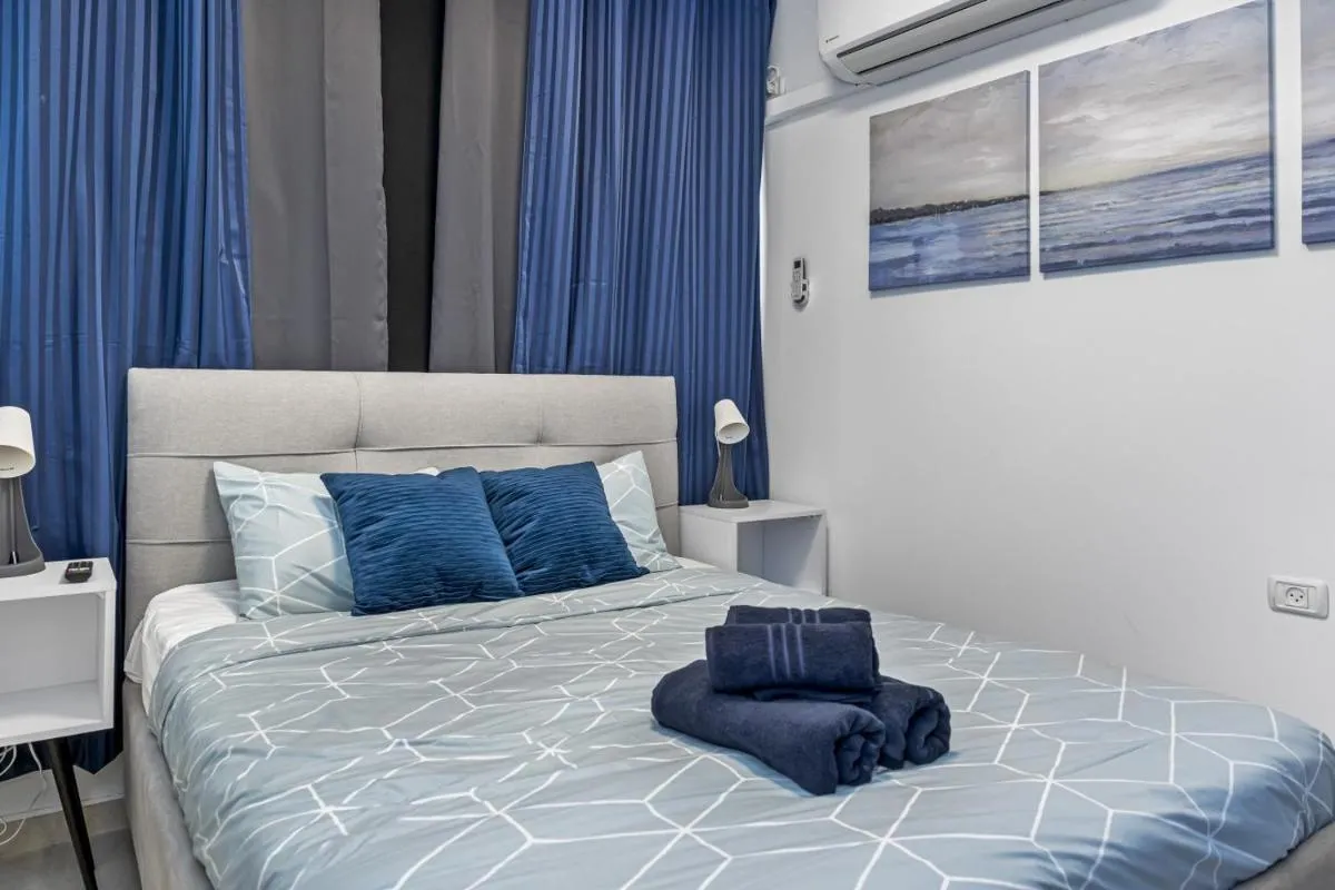 Image 4 of IB Properties Suites