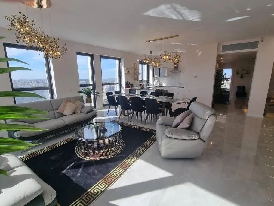 Image of JTower Royal Suites – The Penthouse – Alefimmoed