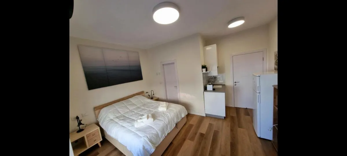 Image 6 of Jaffa 17 – Lihi brand new studio