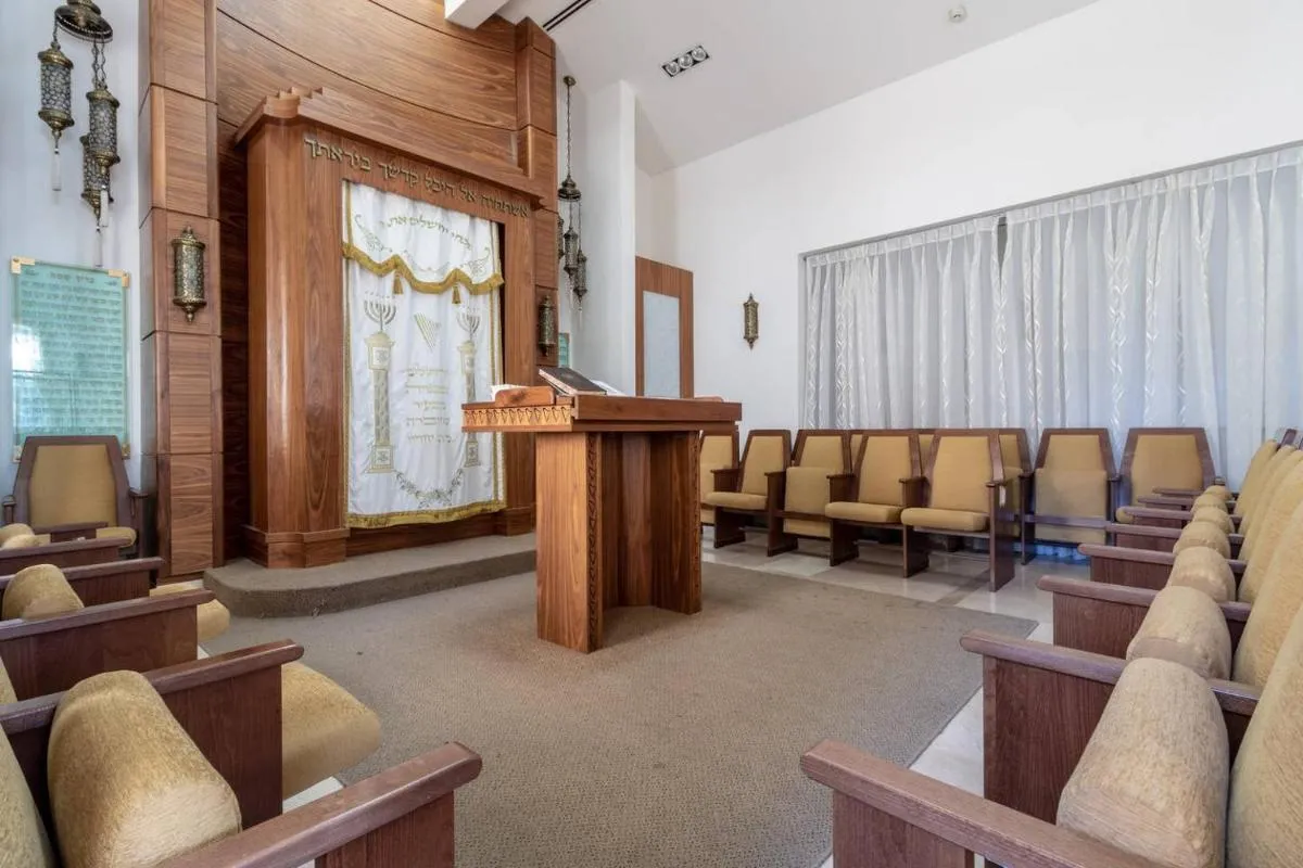 Image 5 of King David Residence Luxury 4 BD/Pool/Gym/Parking