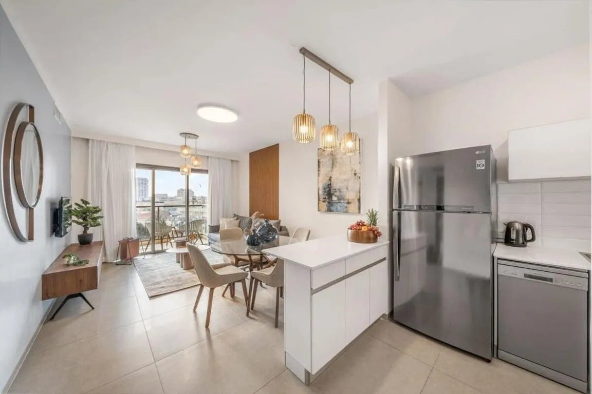 Image of Luxurious 1BDR Terrace Parking in City Central