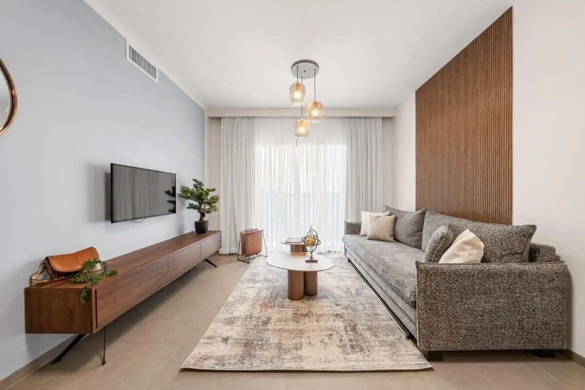 Image 4 of Luxurious 1BDR Terrace Parking in City Central