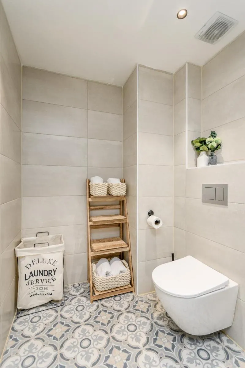 Image 3 of Luxurious Huge 2BDR&2Bth w Parking- mahne yehuda sea-u jerusalem