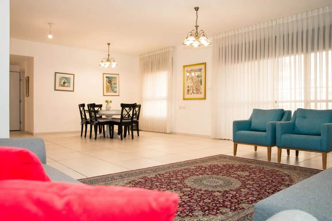 Image of Luxurious Huge 5R in Jerusalem center