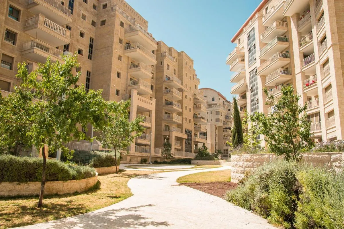 Image 5 of Luxurious Huge 5R in Jerusalem center