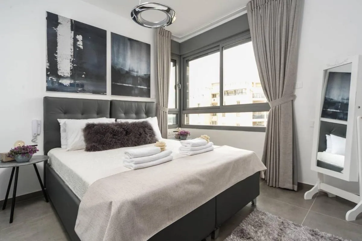 Image 1 of Luxurious flat in residential area