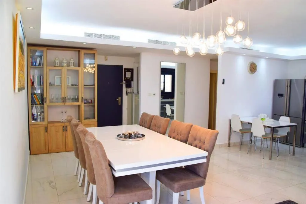 Image 2 of Luxury 120m2 in city center, Best location!