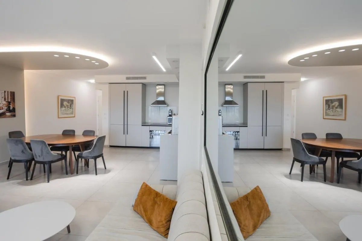 Image 2 of Luxury apartments Boutique Haneviim