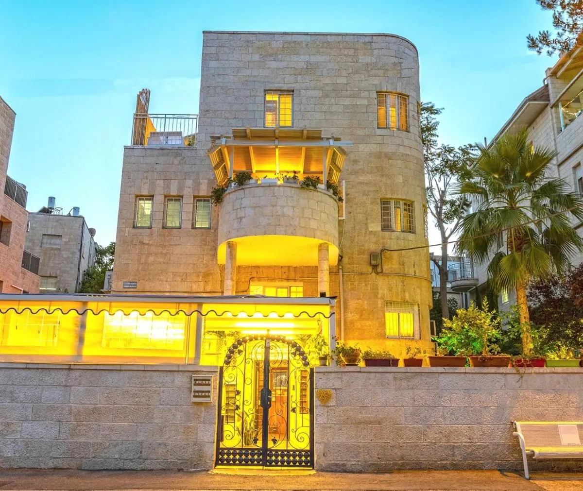 Image 2 of Mike’s House Jerusalem