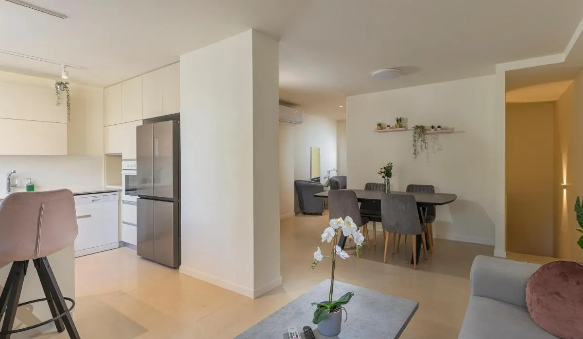 Image 3 of The Pearl of Nachlaot Apartments