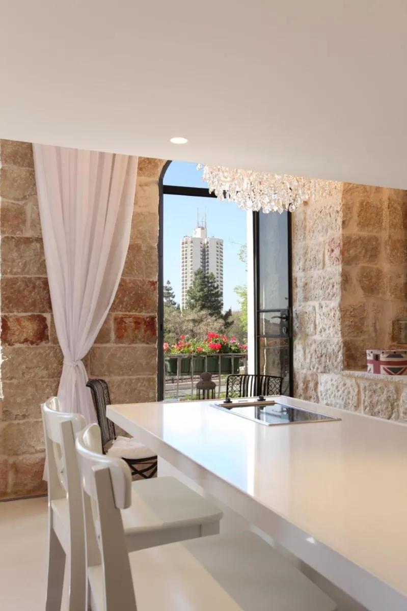 Image 6 of The White House Jerusalem סוויטת הבית הלבן ירושלים