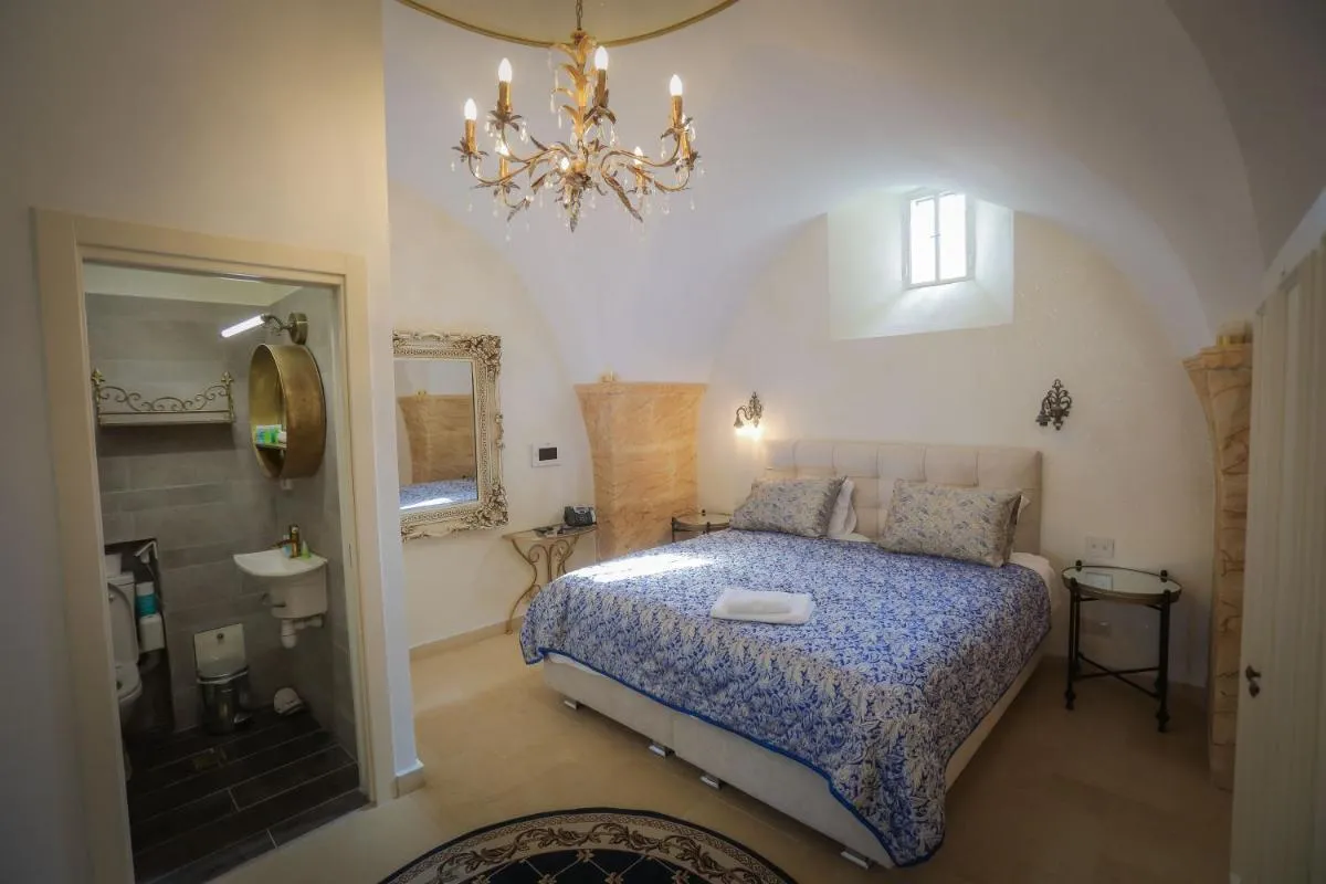 Image 3 of Western Wall Luxury House