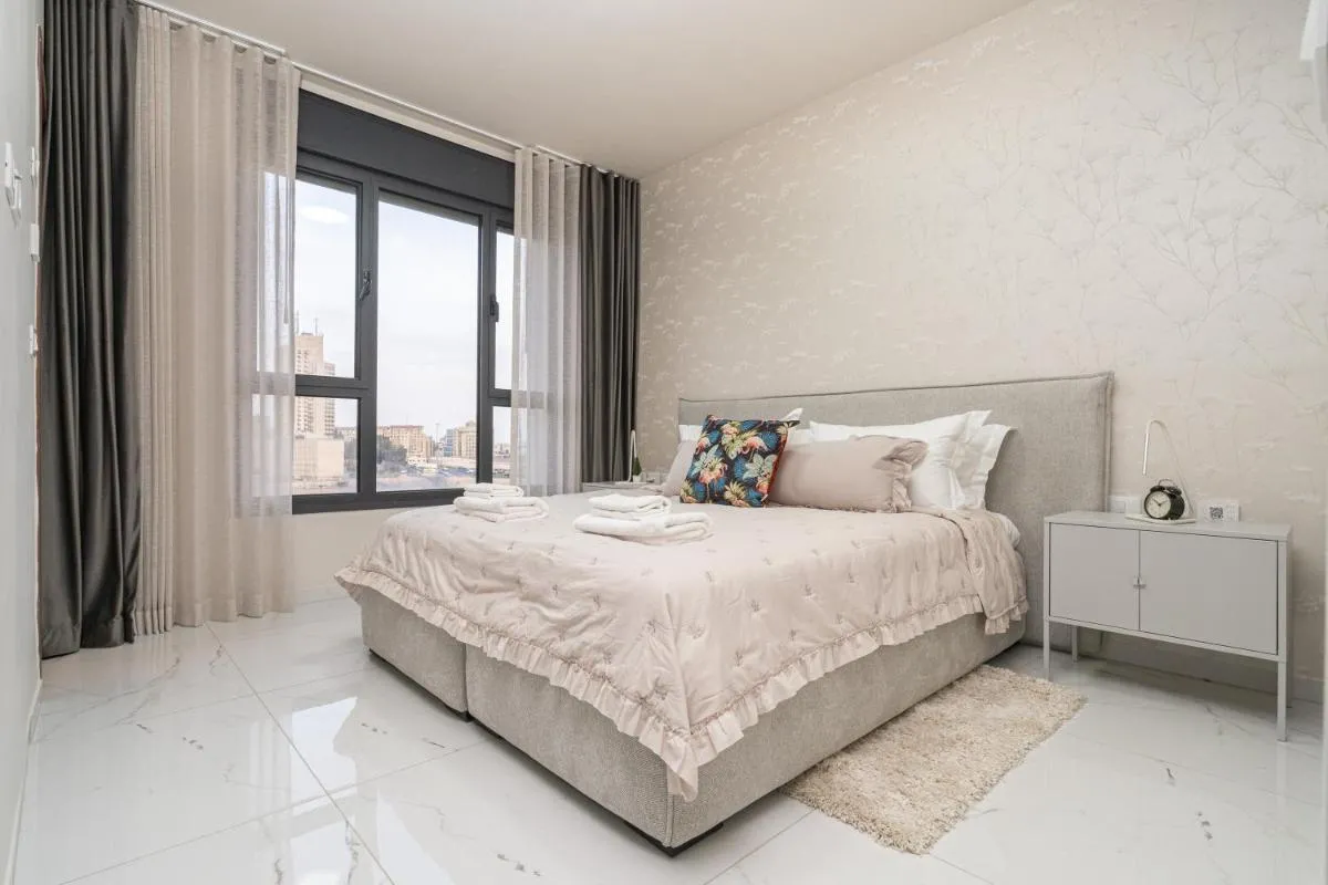 Image 6 of jerusalem luxury apartment