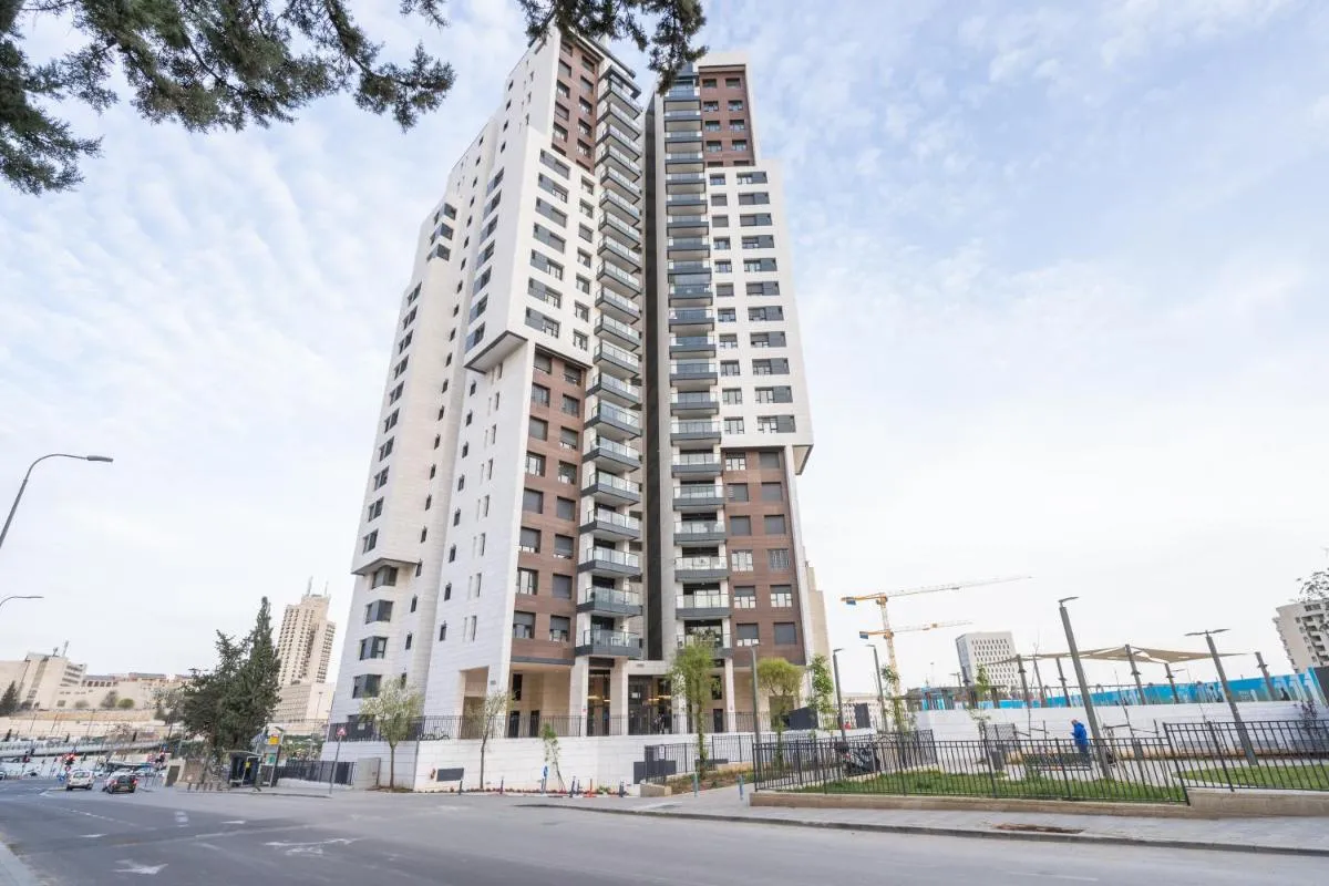 Image 5 of jerusalem luxury apartment