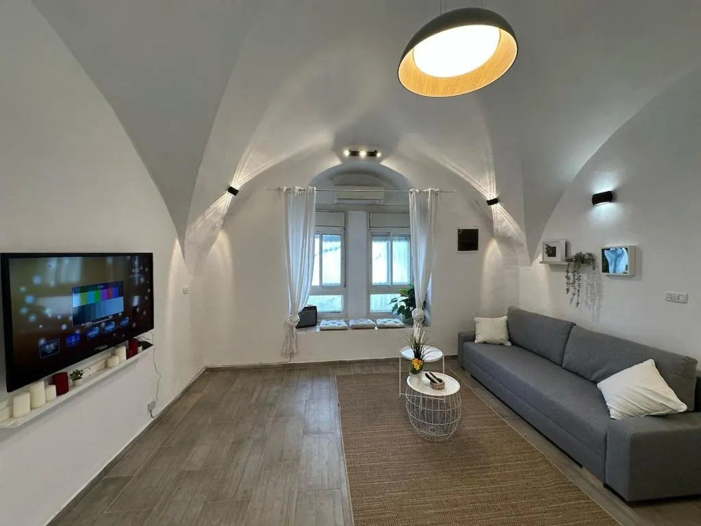 Image of Apartment in front of the market
