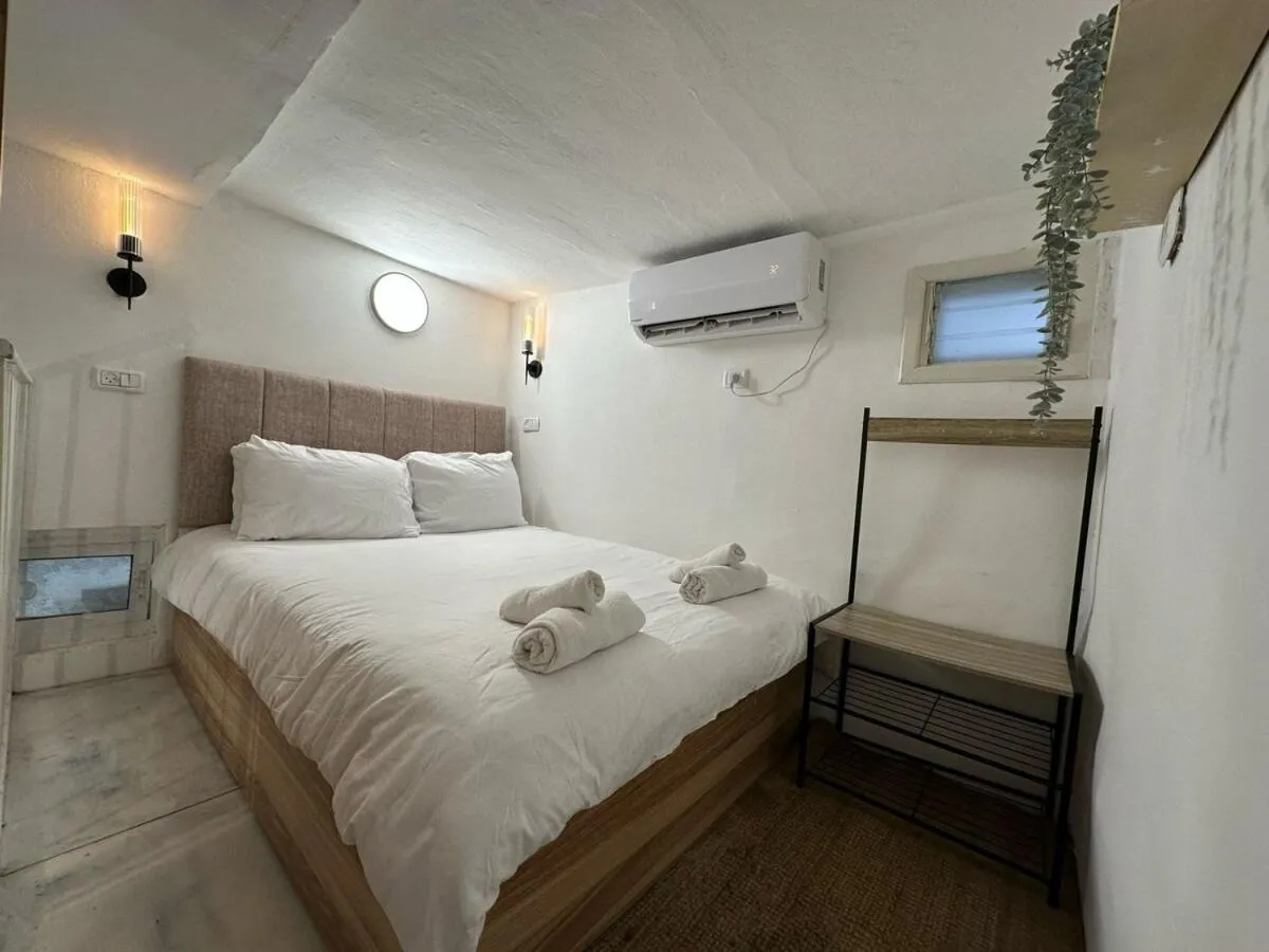 Image 5 of Apartment in front of the market