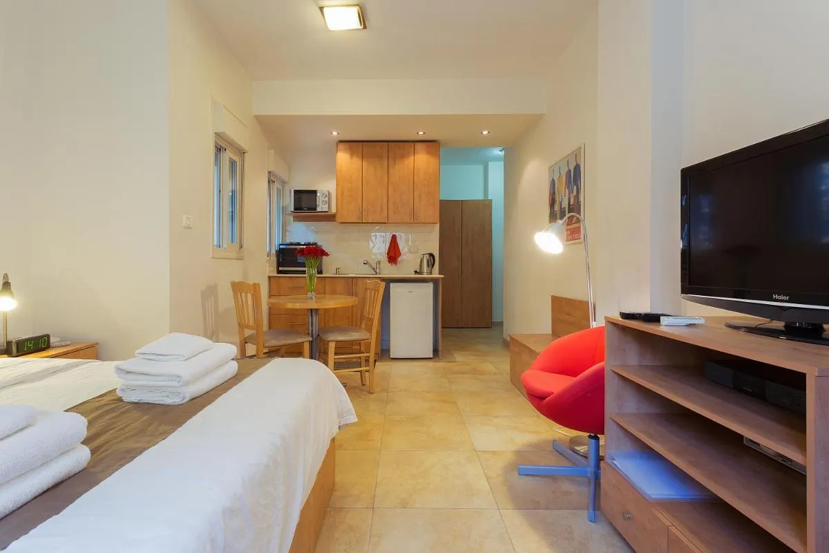 Image 3 of Colony Suites- Hananya St.