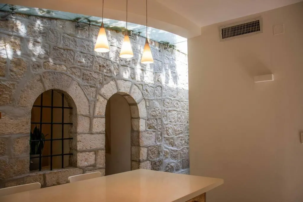 Image 2 of Cozy Heritage Home Jerusalem