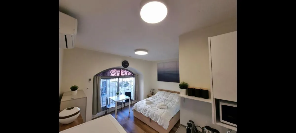 Image 5 of Jaffa 17- shani studio suite