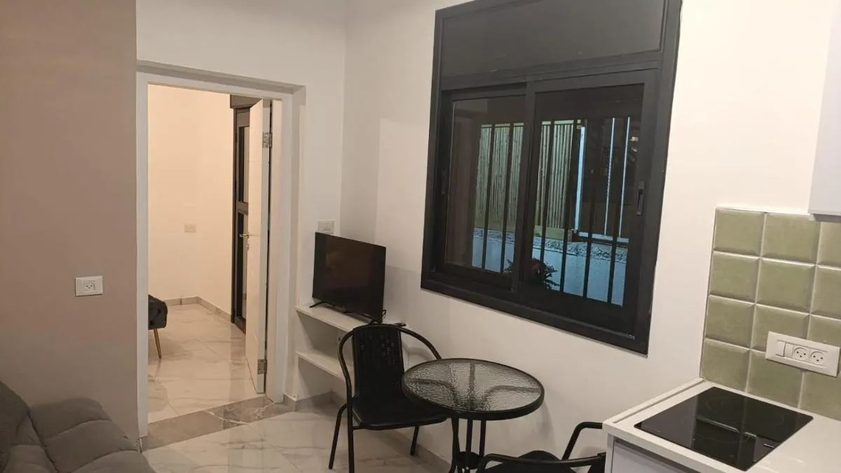 Image 2 of Mini penthouse in heart of jlm