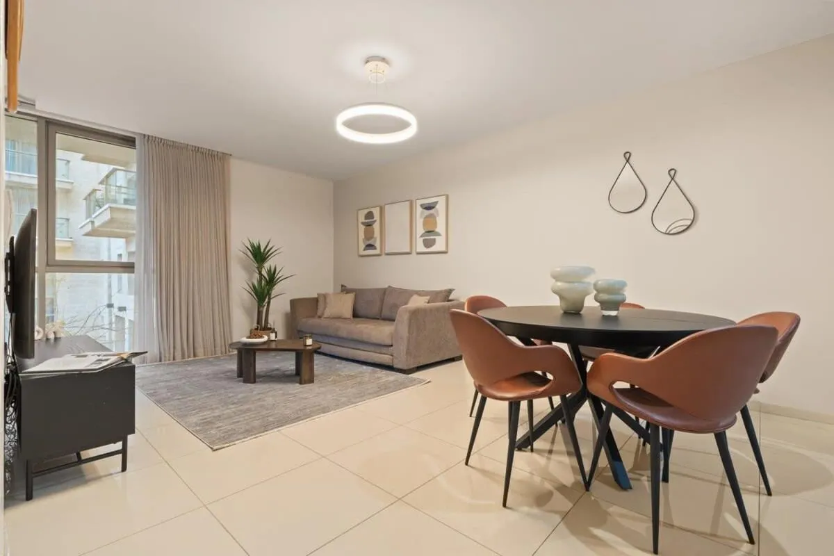 Image 3 of Modern & Comfortable 1-Bedroom Oasis with Luxury Amenities