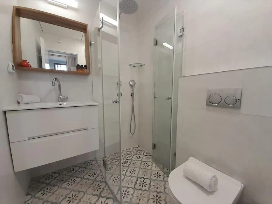 Image 2 of Nachlaot Area Lovely Comfy Studio