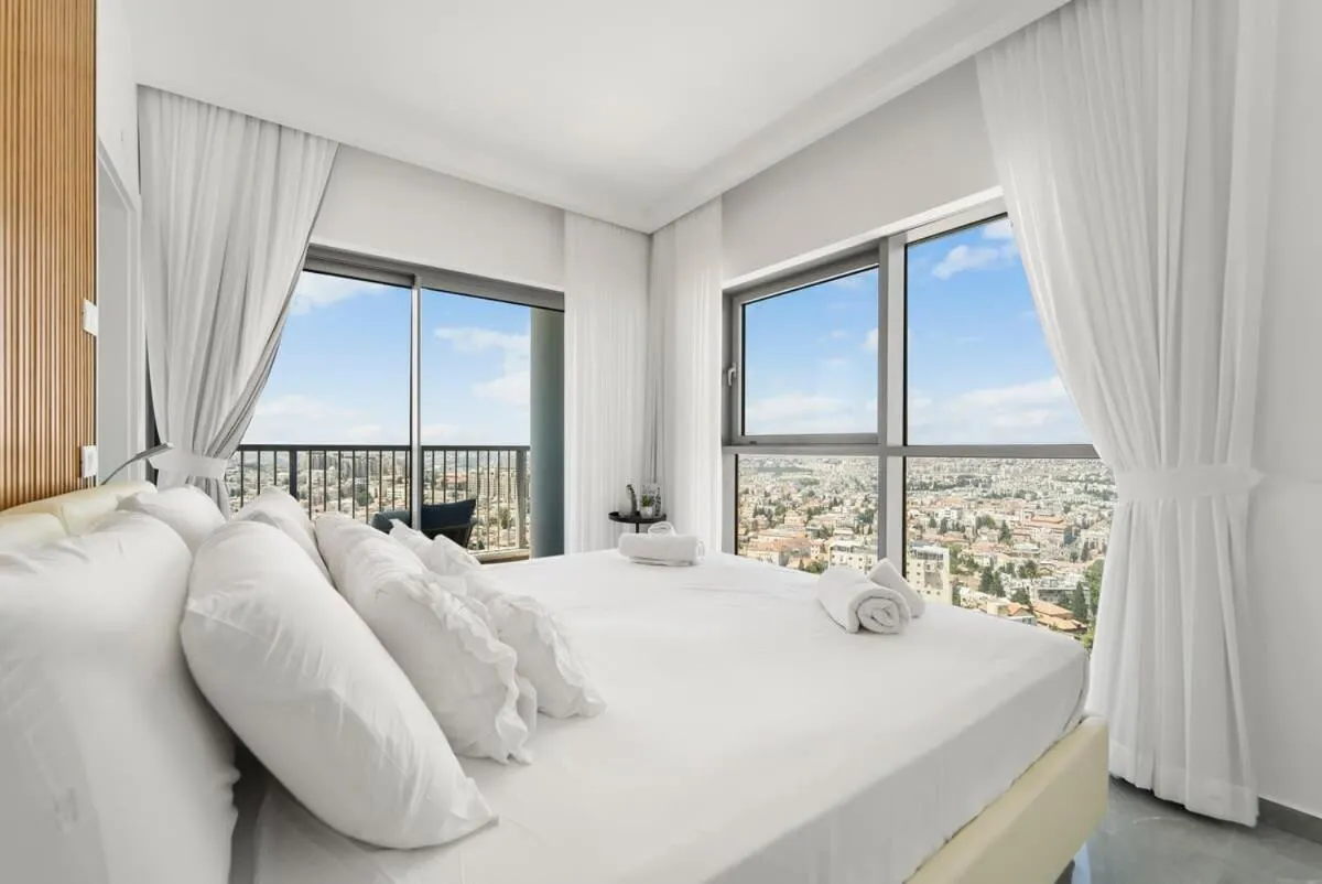 Image 1 of Savyon View 3BDR – ApartHotels In City Center