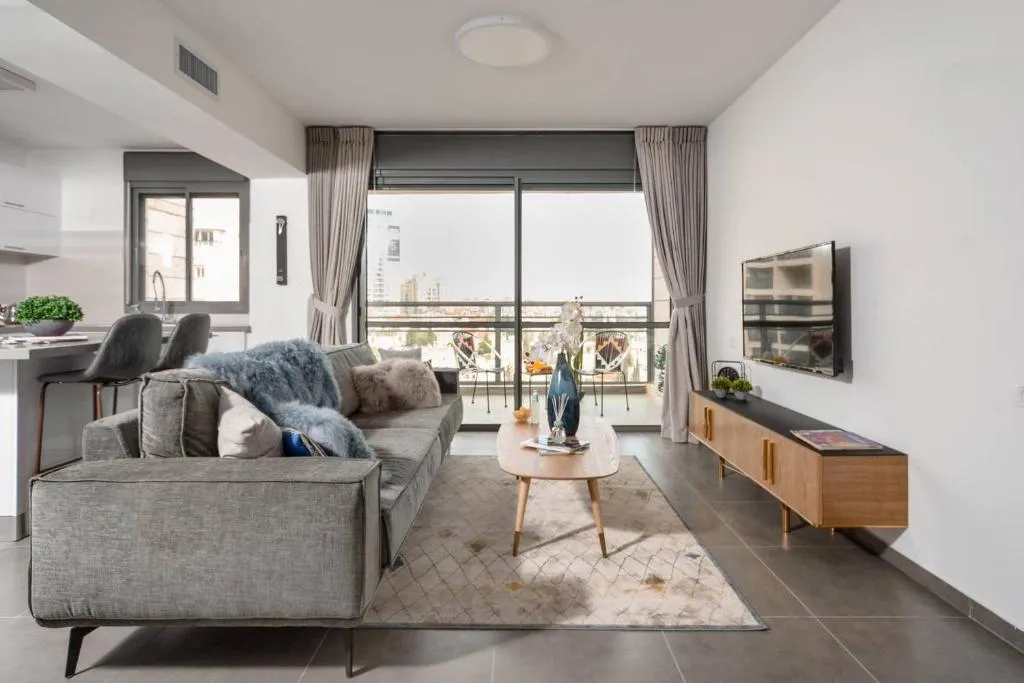 Image of Savyoney Ramat Sharet By Isrentals- 3 Bedrooms