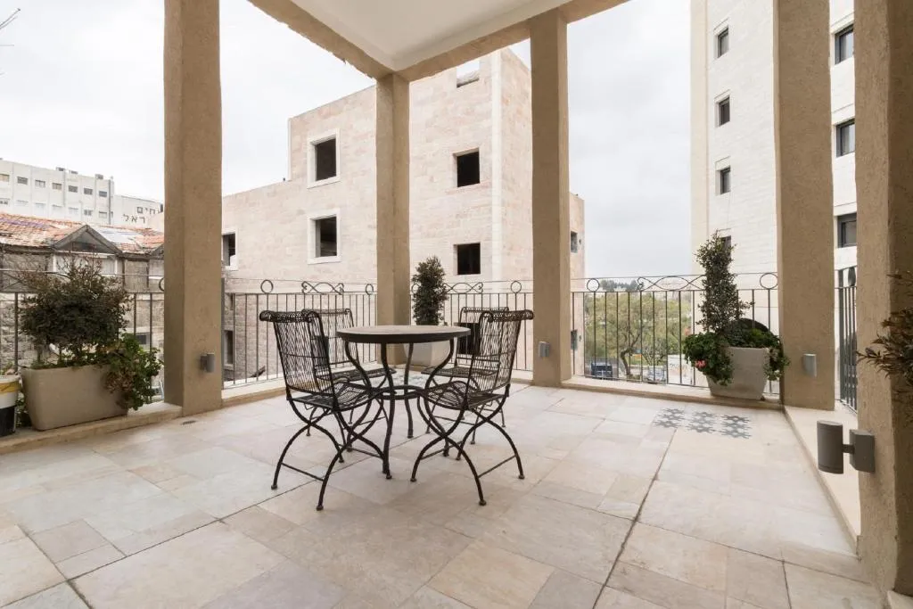 Image of The Jerusalem stone Duplex near Mamilla