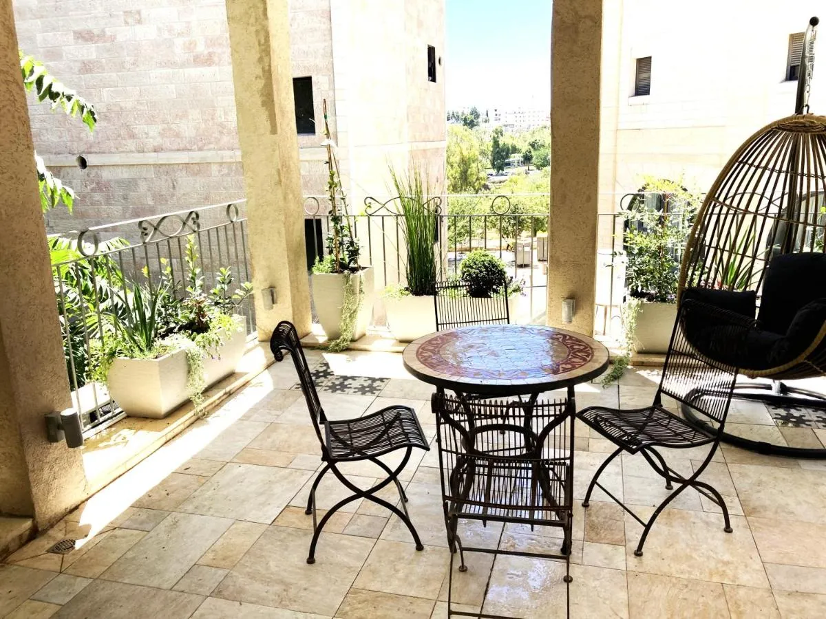 Image 5 of The Jerusalem stone Duplex near Mamilla