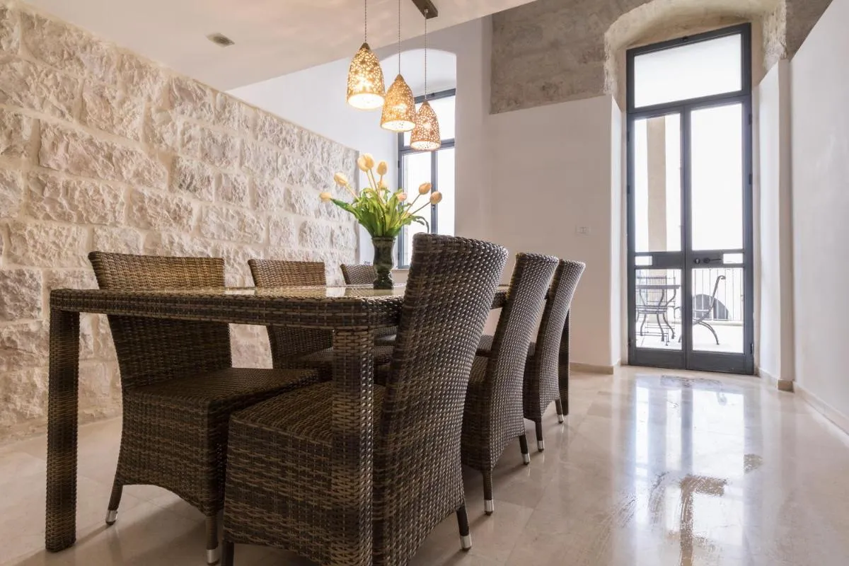 Image 3 of The Jerusalem stone Duplex near Mamilla