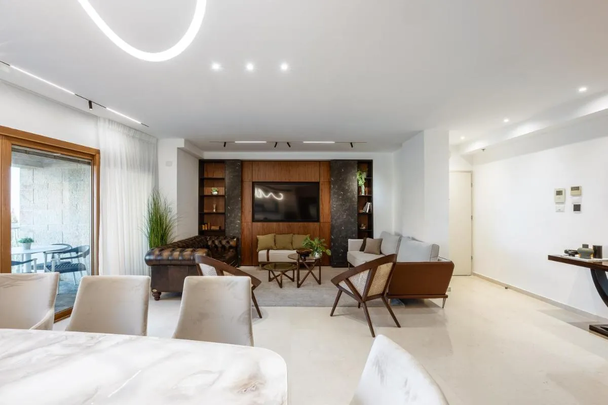Image 5 of king david residence 131